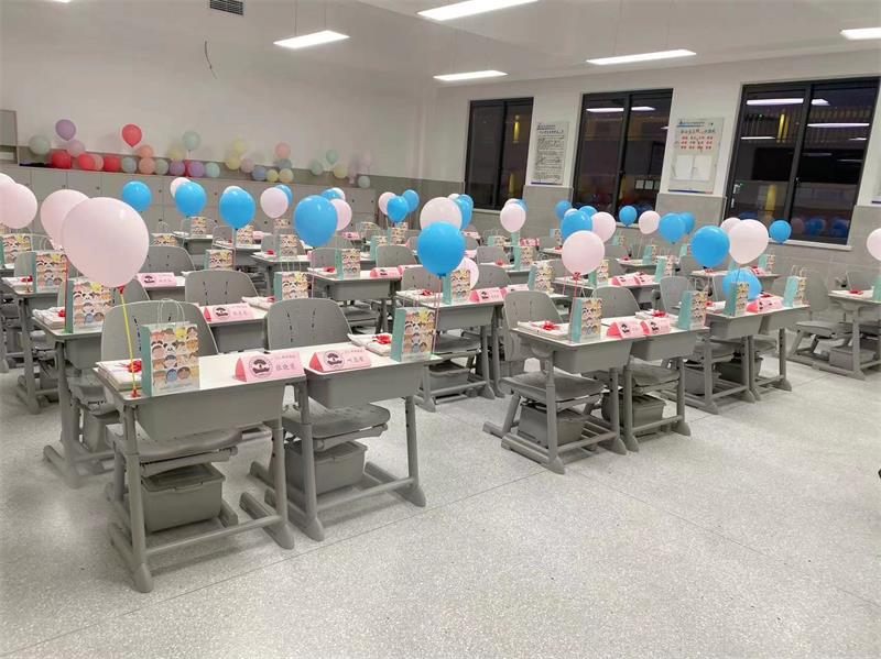 四川鑫（xīn）瑞（ruì）達辦公家具：打造高質教學家具，助力教育事業發展